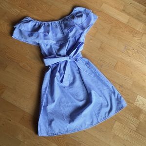 The cutest off the shoulder dress